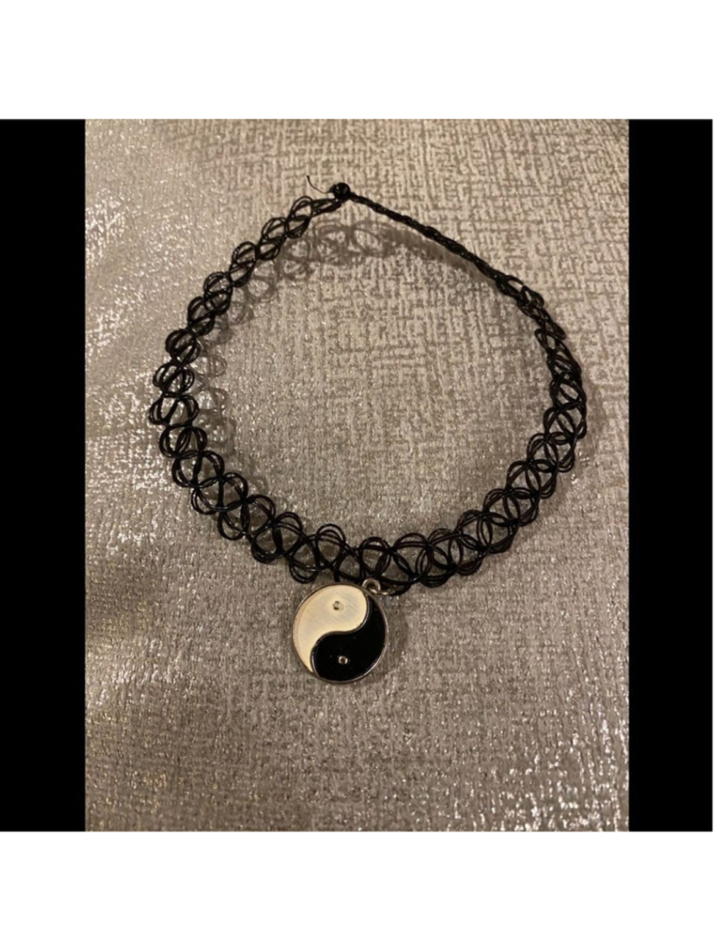 Yin & Yang Symbol Stretchy Choker Necklace